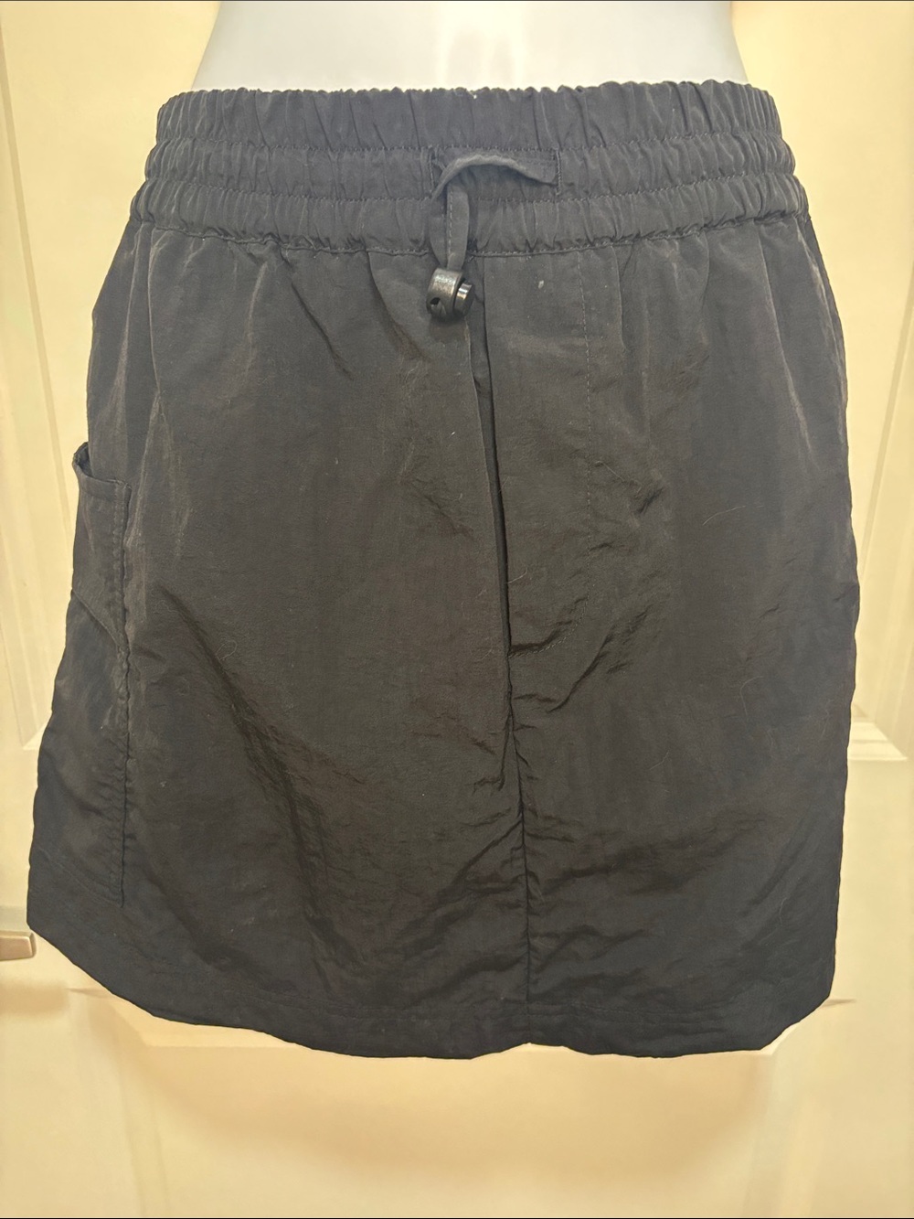 Love Tree Nylon Skort